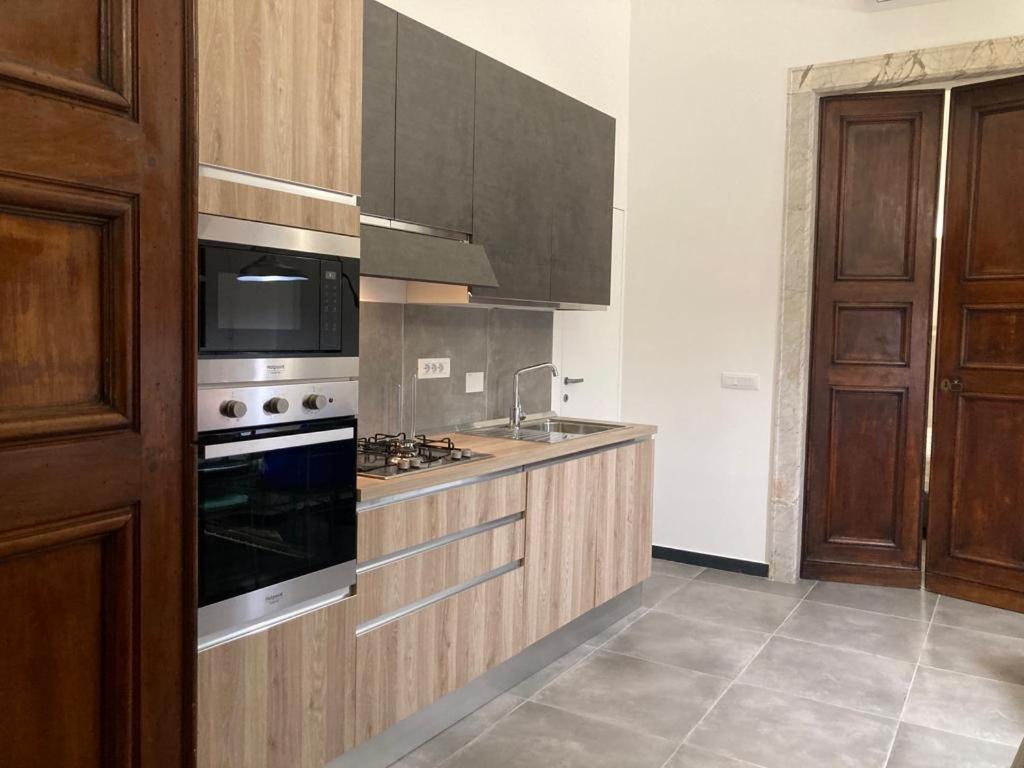 Happy Family Apartments U Papaviou Genoa Exterior photo